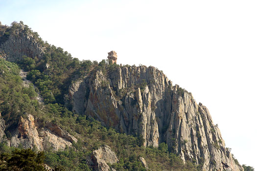 大彎國家公園 (Big Bend National Park)盆地步道