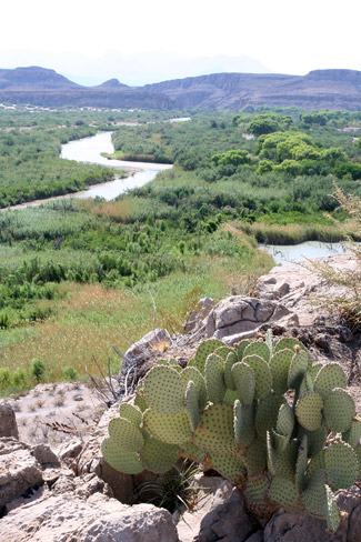 大彎國家公園 (Big Bend National Park)Rio Grande村