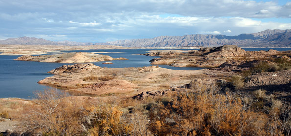米德湖國家休憩區 (Lake Mead National Recreation Area)
