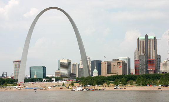 聖路易 (Saint Louis) 閘道拱門 (Gateway Arch)