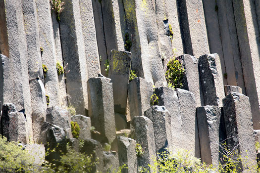 魔鬼柱國家保護區 (Devils Postpile National Monument)