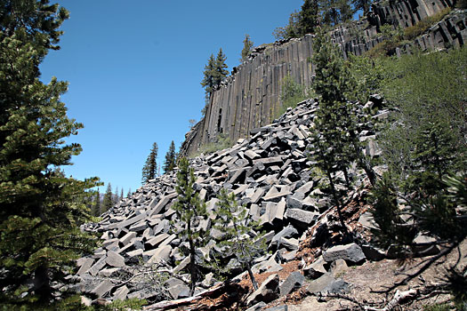 魔鬼柱國家保護區 (Devils Postpile National Monument)