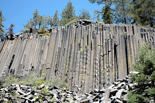 魔鬼柱國家保護區 (Devils Postpile National Monument)