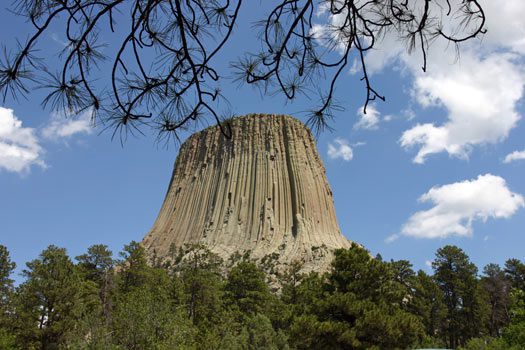 魔鬼塔國家保護區 (Devils Tower National Monument)