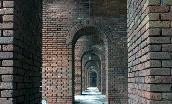 海龜國家公園 (Dry Tortugas National Park)
 傑佛遜堡 (Fort Jefferson)