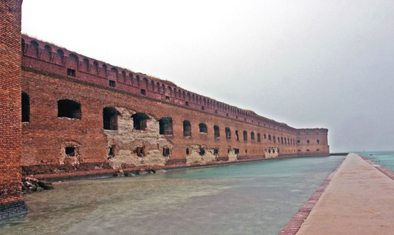 海龜國家公園 (Dry Tortugas National Park)
 傑佛遜堡 (Fort Jefferson)