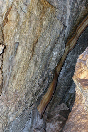 寶石洞窟 (Jewel Cave National Monument)