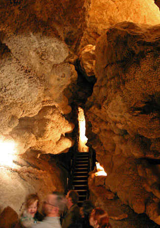 寶石洞窟 (Jewel Cave National Monument)