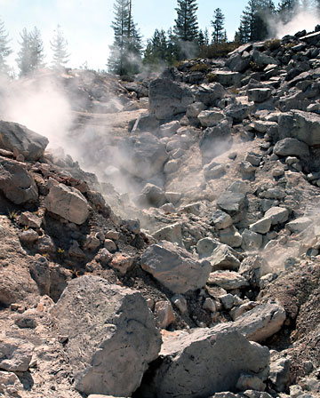 拉森火山國家公園 (Lassen Volcanic National Park) 
惡魔廚房