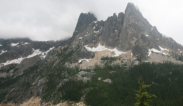 北瀑布國家公園 (North Cascades National Park) 
Washington Pass Overlook