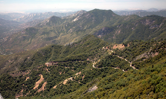 紅杉與國王峽谷國家公園 (Sequoia and Kings Canyon National Park) 
Moro Rock