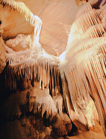 紅杉與國王峽谷國家公園 (Sequoia and Kings Canyon National Park) 
Crystal Cave