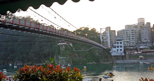 碧潭